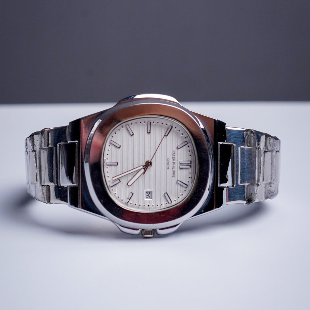 Patek Philippe Nautilus – Superlative Finish | White Dial